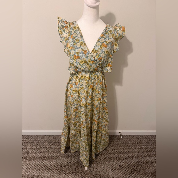 Lush Dresses & Skirts - Lush Yellow and Green Floral Midi Dress Size large